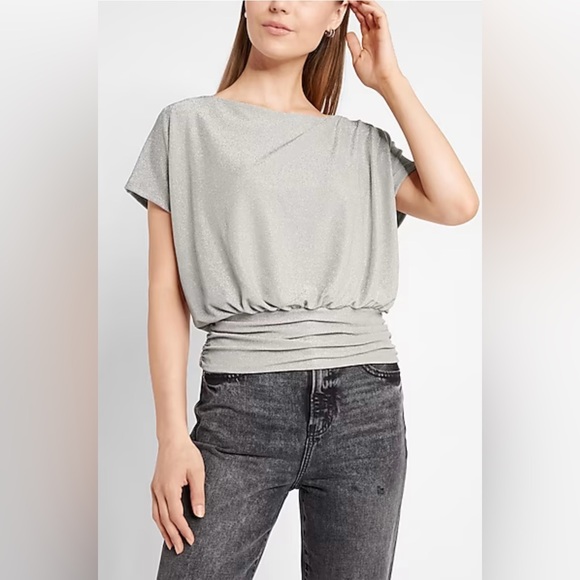 Metallic Short Sleeve Ruched Banded Bottom Tee - Picture 2 of 5